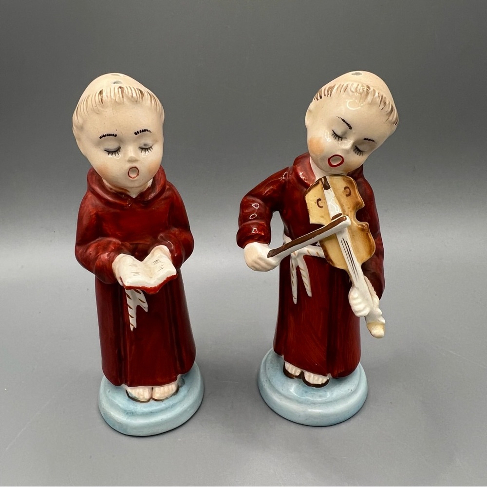 Set of 2 Vintage Japan Musicians Friar Monk Ceramic Figurines Salt Pepper